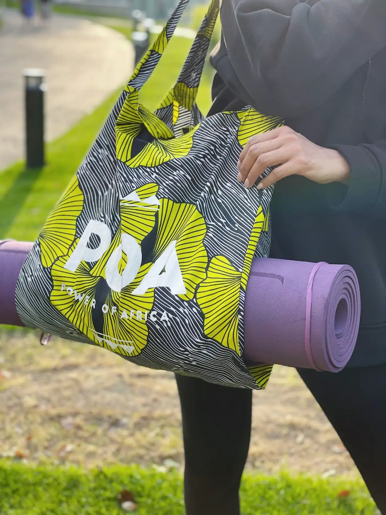 Kangarui Double Shopper, V-Shaped Tote Bag, Large Capacity, A4 Size, Lightweight, V-Shaped Wave Pattern | Stylish Eco Bag