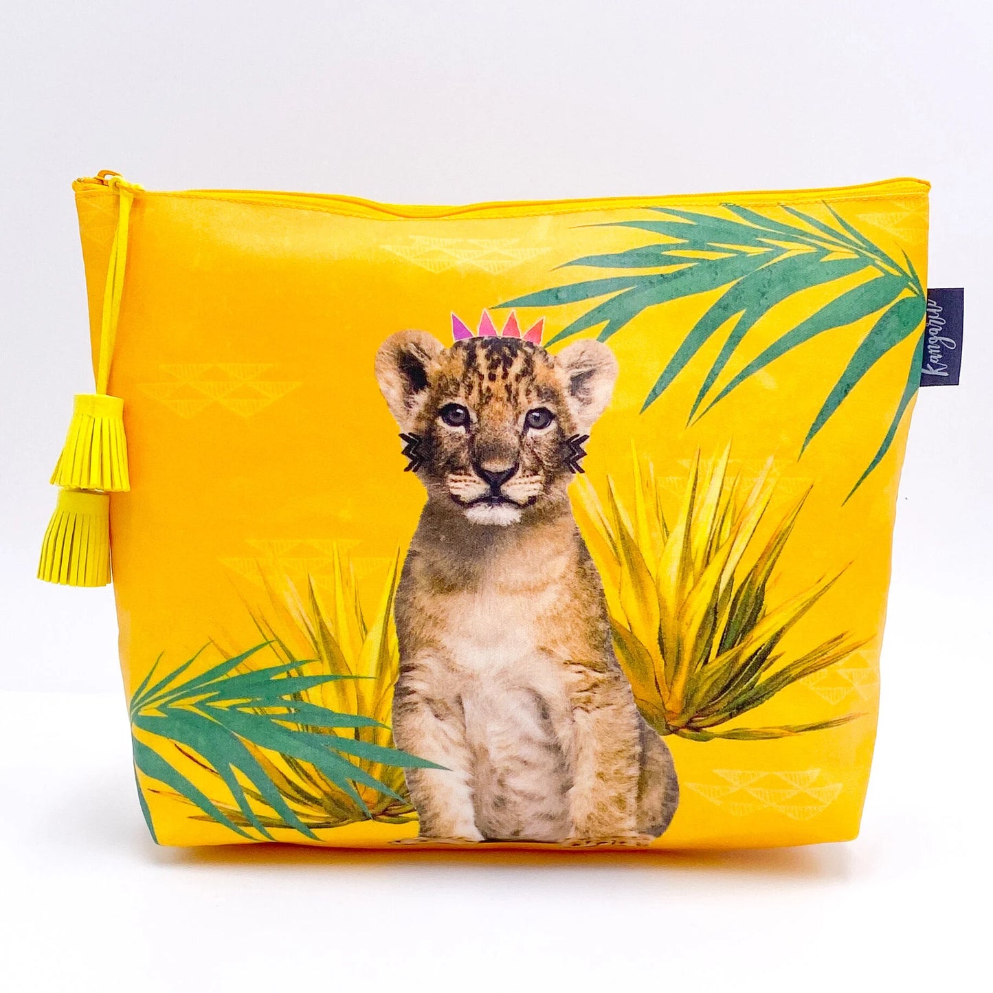 Kangarui カンガルイ サファリポーチ Curious Simba キュリアスシンバ L