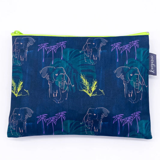 薄型・小物 | 旅行・化粧品収納 | 撥水加工 エシカル雑貨 Kangarui カンガルイ サファリポーチ Night Tembo ナイトテンボ M