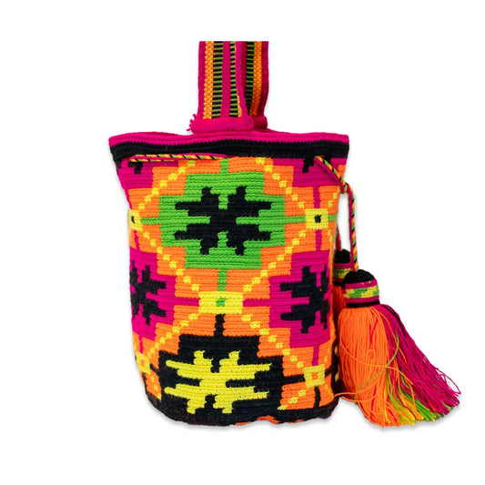 【la narrativa】コロンビア先住民族ワユー手編みバッグ モチーラ・ドスエブラス・スペシャル M オレンジピンク | 一点物 フェアトレード ショルダーバッグ