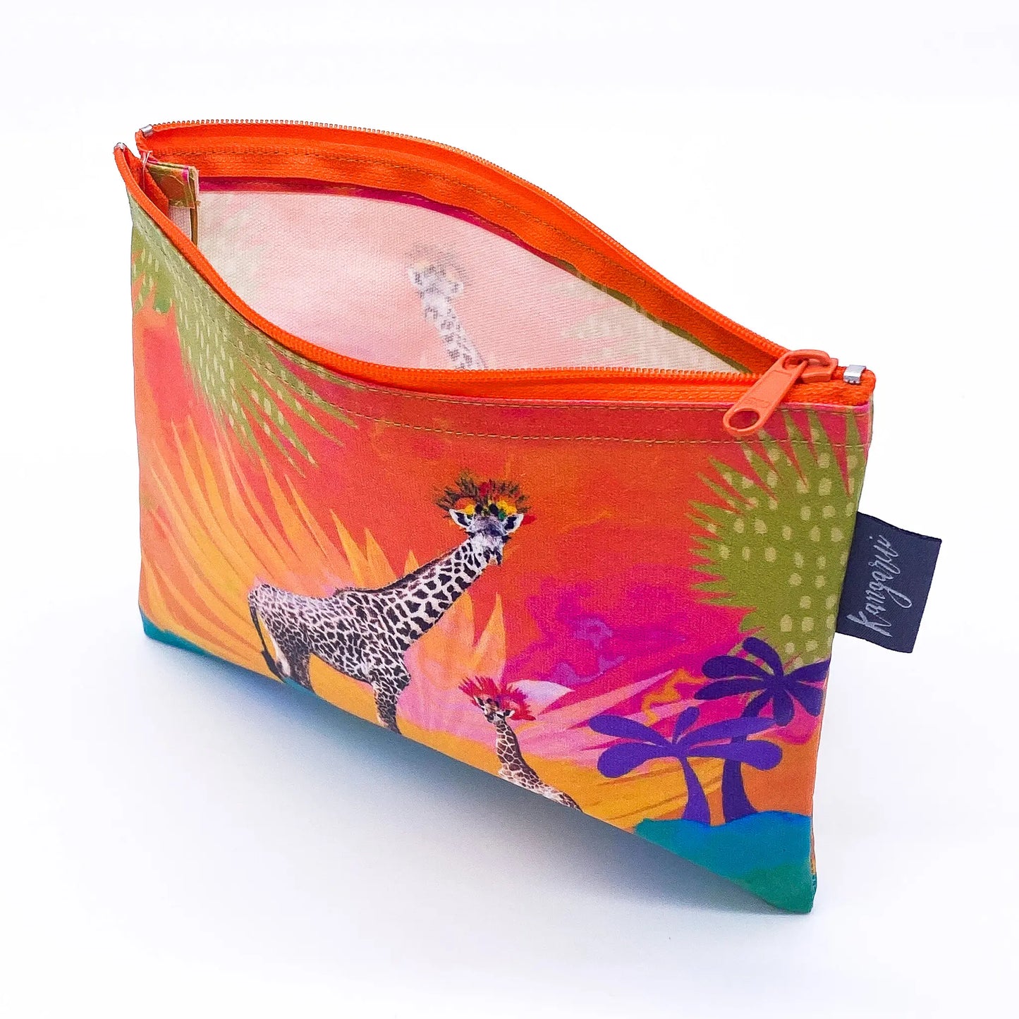 Kangarui カンガルイ サファリポーチ Rainbow Giraffe レインボージラフ M