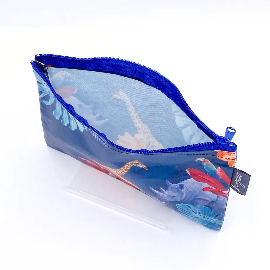 薄型・小物 | 旅行・化粧品収納 | 撥水加工 エシカル雑貨 Kangarui カンガルイ サファリポーチ Midnight Safari ミッドナイトサファリ M