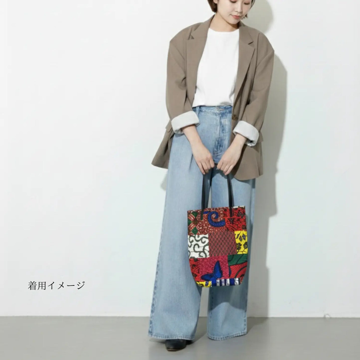 新色追加【KARL&C】アフリカリバーシブルバッグ | ナイジェリアアンカラ布 大容量 A4対応 レザーハンドル 高耐久